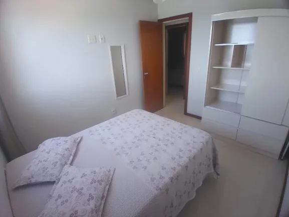 Imagem Apartamento Alto Padrão, 03 Quartos, 01 Suite, Vista p/ o Mar, 02 Vagas de Garagem, Beira Mar, Guarapari - ES