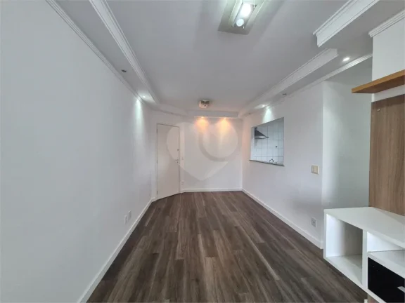 Imagem Apartamento à venda com 2 quartos, sendo 1 suíte, no condomínio Oásis Residencial Club Lapa, São Paulo - SP