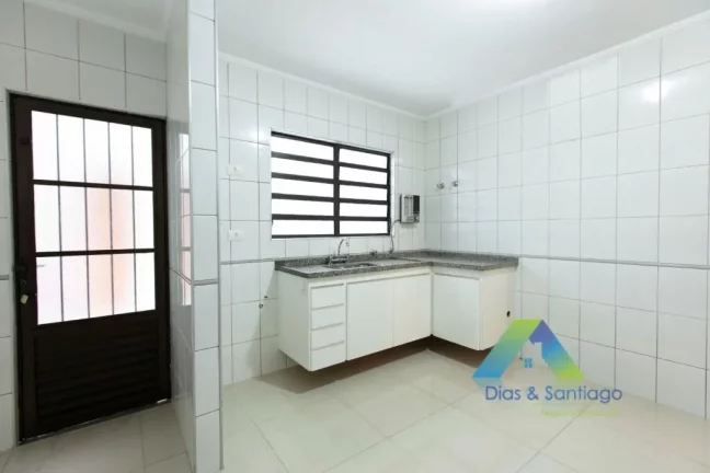 Imagem VILA NAIR Sobrado 103M², 3 dormitórios sendo 1 suíte, 1 vaga de garagem com ótima localização e valor !!!