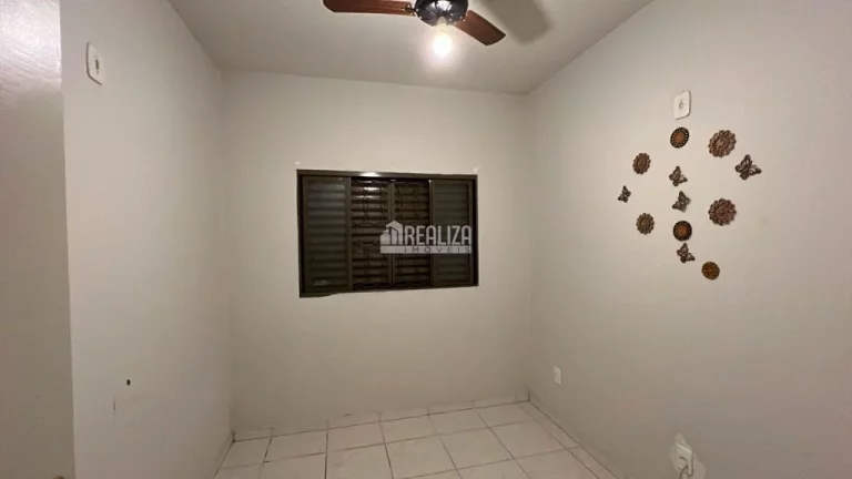 Imagem Casa à venda no Jardim Nenê Gomes, Uberaba!