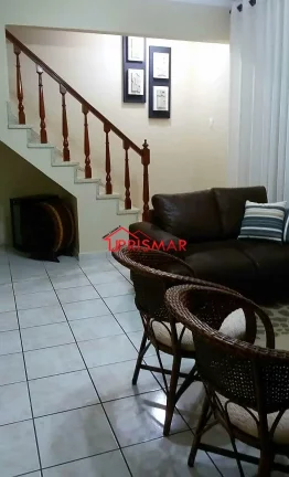 Imagem Lindo sobrado 3 dormitorios São Vicente V Cascatinha 2 vagas
