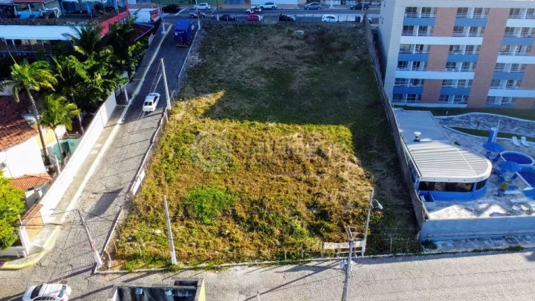 Imagem Terreno em Ponta Negra, na Av. Eng. Roberto Freire