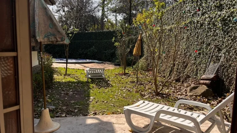 Imagem Casa Alto de Pinheiros - 400M², 4 Dorms, 2 Suítes, 6 Vagas, Alto Padrão.