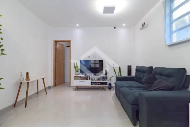 Imagem Apartamento Jardim de 2 Quartos Mobiliado e Reformado