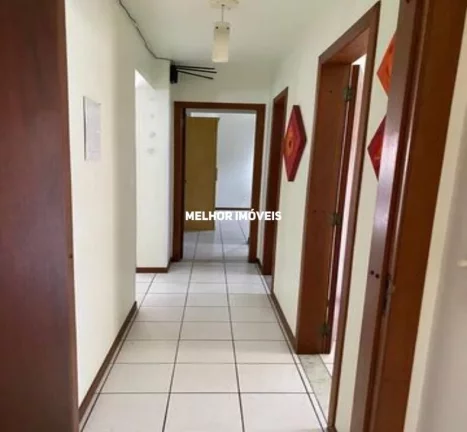 Imagem Apartamento na Quadra do Mar á venda com 3 dormitórios e sacada com Churrasqueira em Balneário Camboriú