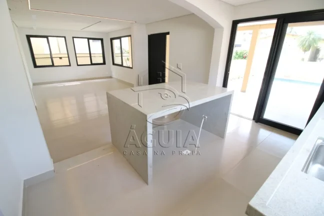 Imagem Oportunidade !! Belíssima Casa Alto Padrão Na Praia Da lagoinha !!!!!!!