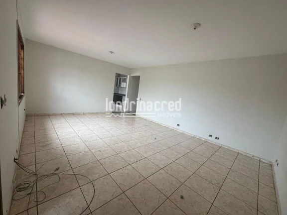 Imagem Casa à venda no Conjunto Residencial Antares, com 300m² de terreno, 89,30m² de área construída, 3 dormitórios, suíte, quintal grande e vaga para 3 carros!