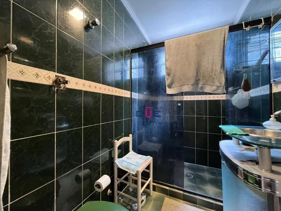 Imagem Apartamento com 2 dormitórios à venda, 76 m² por R$ 375.000,00 - Encruzilhada - Santos/SP