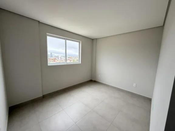 Imagem Apartamento 03 quartos, sendo 01 suíte novo e pronto para morar, na Praia de Gravatáa em Navegantes SC. Adriano Carpes Imóveis Vende