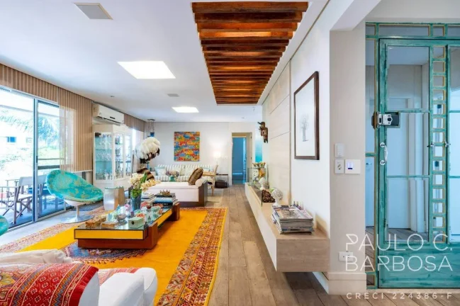 Imagem Vila Suzana Venda - 3 Dormitórios (2 Suítes) - 4 Vagas - 250m²