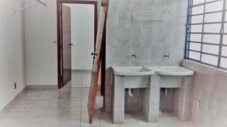 Imagem Sobrado com 4 dormitórios à venda, 187 m² por R$ 1.400.000,00 - Centro - Suzano/SP