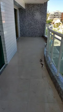 Imagem Apartamento com 2 dormitórios à venda, 90 m² por R$ 590.000,00 - Braga - Cabo Frio/RJ