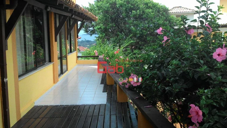 Imagem Casa com 5 dormitórios à venda, 345 m² por R$ 1.900.000,00 - Geribá - Armação dos Búzios/RJ