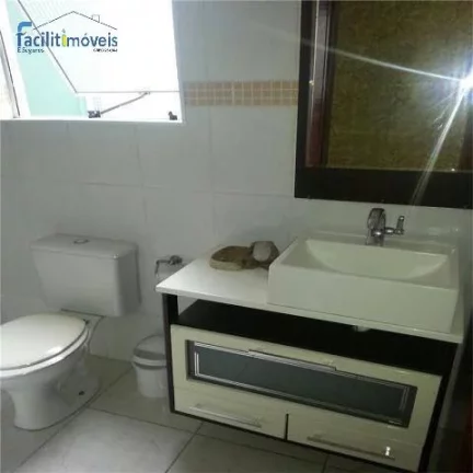 Imagem EXCELENTE SOBRADO À VENDA 5 DORMITÓRIOS VILA EUCLIDES - SBC
