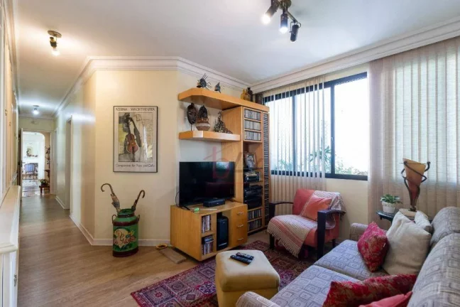 Imagem Apartamento com 4 dormitórios e 3 vagas à venda no Campo Belo