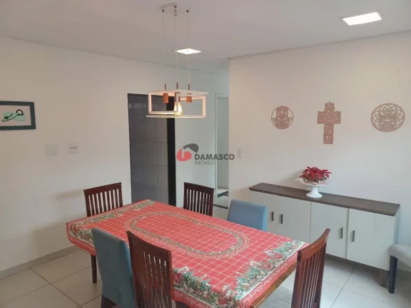 Imagem Sobrado à venda 2 Quartos, 1 Vaga, 250M², Cerâmica, São Caetano do Sul - SP