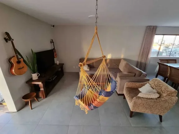Imagem Apartamento com 4 dormitórios sendo 1 suíte e 1 vaga no Centro de Itajaí