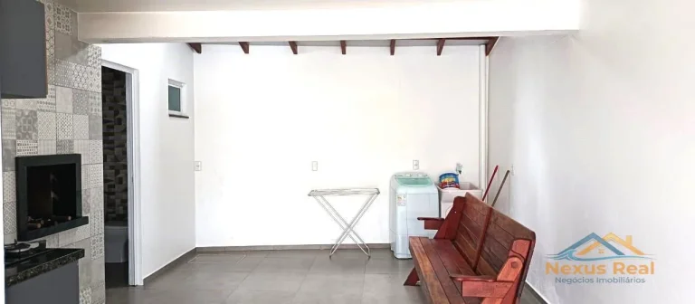 Imagem Sobrado com Piscina Privativa