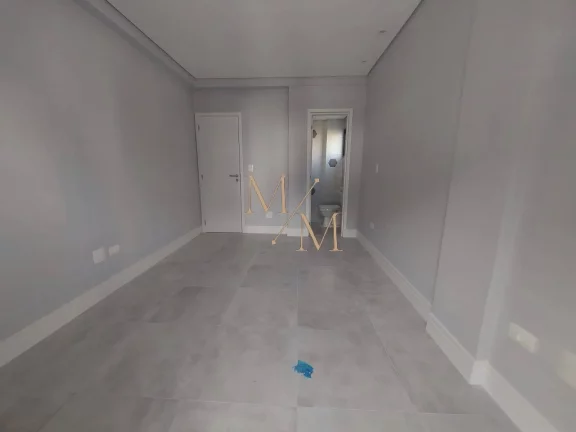 Imagem Sobrados Triplex NOVOS 3 suítes, 3 vagas, com piscina a venda no Marapé