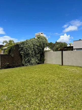Imagem Casa em Condominio 4 Dormitórios - Bairro Capão Novo