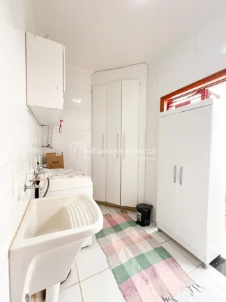 Imagem Esse sobrado é a combinação perfeita entre espaço, conforto e localização privilegiada em Bete...