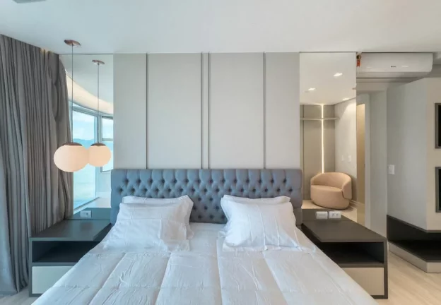 Imagem Apartamento com 2 dormitórios à venda sendo 2 suítes, 164.96 m² por - R$ 9.500.000,00 - Pioneiros - Bal. Camboriú/SC