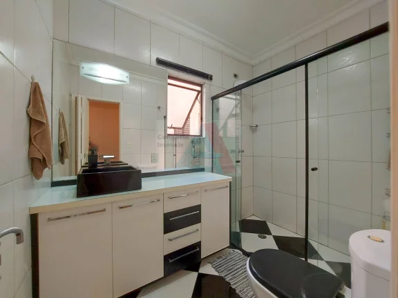 Imagem Desfrute de momentos inesquecíveis com sua família e amigos nesta cobertura