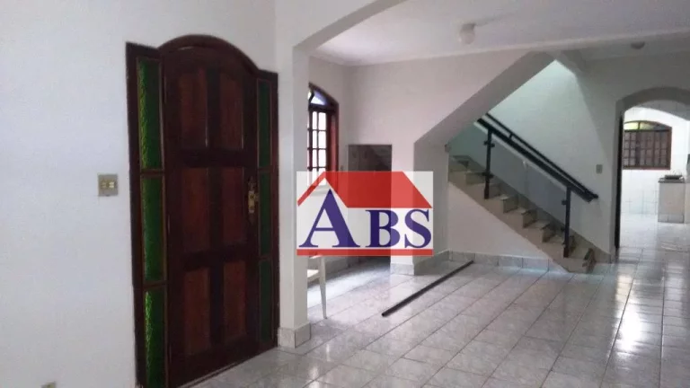 Imagem Sobrado com 3 dormitórios à venda, 223 m² por R$ 430.000,00 - Vila Ponte Nova - Cubatão/SP