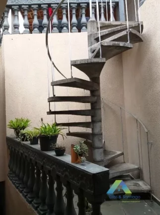 Imagem Santo André Sobrado 180M², 3 dormitórios, 2 vagas com ótima localização e valor !!!
