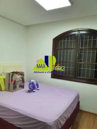 Imagem Imperdível casa à venda em São Paulo-SP, Parque Cruzeiro do Sul: 4 quartos, 1 suíte, 2 salas, 4 banheiros, 5 vagas de garagem, 500m² de área!