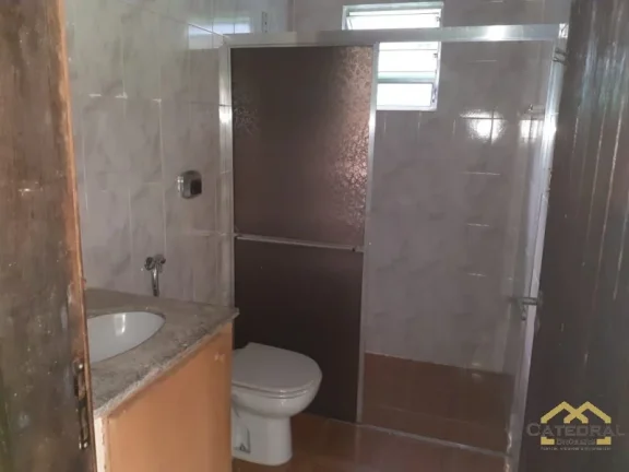 Imagem CASA COM SALÃO COMERCIAL NA VILA ARENS