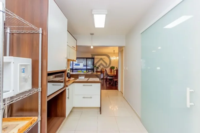 Imagem Apartamento tipo para venda com 3 quartos, 130m²