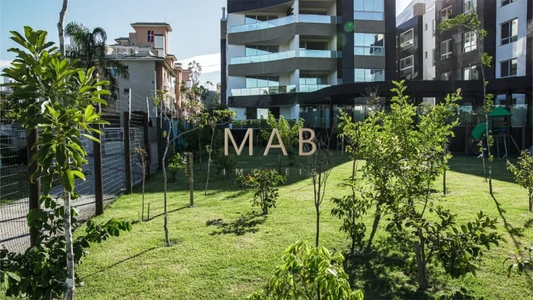 Imagem Lindo Apartamento, alto Padrão à VENDA, Prontinho para MORAR, Localizado à 120 metros do MAR, na Praia dos Ingleses - Florianópolis SC!