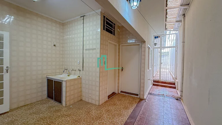 Imagem EXCELENTE IMÓVEL COMERCIAL/RESIDENCIAL COM LOCALIZAÇÃO PRIVILEGIADA NO BAIRRO CIDADE NOVA - ÁREA NOBRE DE FRANCA/SP