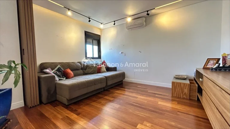 Imagem **Apartamento à Venda no Cambuí - 193m² | Reformado, Moderno, conceito integrado**.

- 193m², an...