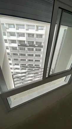 Imagem Apartamento 31 M², 1Q, 1 banheiro, 1 lavabo, ampla varanda, 1 vaga, rooftop com vista para Jockey, academia, piscina, salão de festas, lounge.