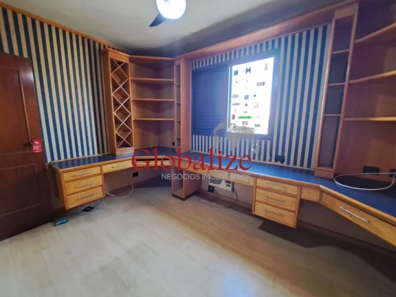 Imagem Cobertura à venda com 4 dormitórios no Gonzaga em Santos por R$ 2.800.000,00
