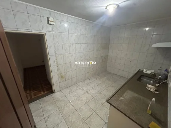 Imagem Casa térrea , bem localizada com potencial de reforma