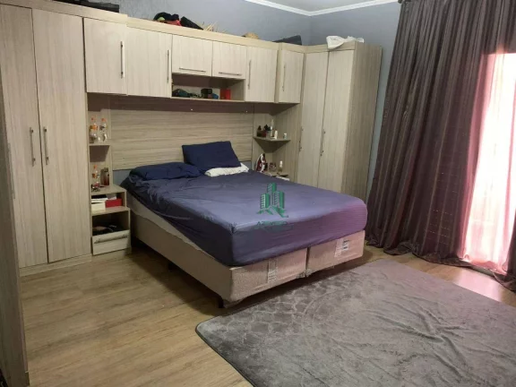 Imagem Sobrado com 3 dormitórios à venda, 352 m² por R$ 600.000,00 - Jardim Presidente Dutra - Guarulhos/SP