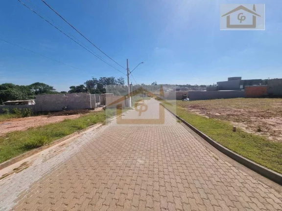 Imagem Lote de Esquina, são 299,50 metros, Piscinas, Spa e muito Mais!