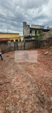Imagem Terreno à venda em São João de Meriti-RJ, bairro Coelho da Rocha com 210,00 m² de área. Confira já!