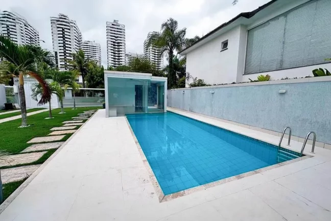 Imagem Casa de Condomínio com 6 Quartos para Alugar, 550 m² em Barra Da Tijuca - Rio De Janeiro