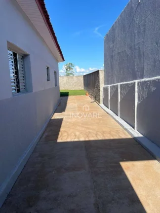 Imagem Casa com 3 dormitórios à venda, 140 m² por R$ 320.000,00 - Setor Bela Vista - Itumbiara/GO