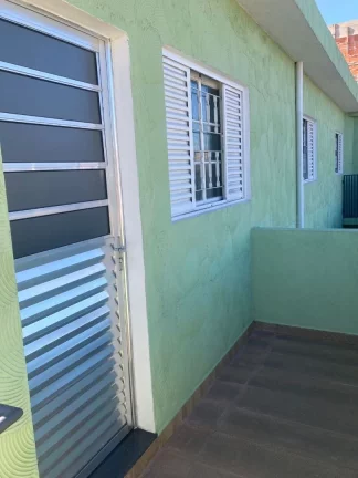Imagem Casa com 2 dormitórios para alugar, 40 m² por R$ 1.400,00/mês - Calmon Viana - Poá/SP