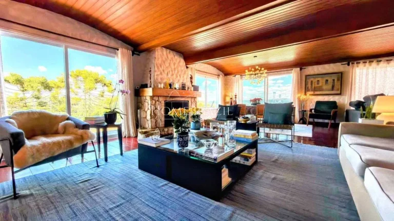 Imagem Casa à venda, com 2 quartos, 450m2