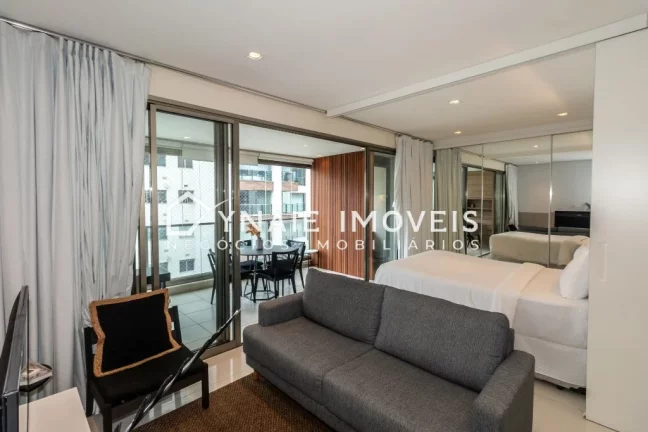 Imagem Apartamento à venda no Itaim Bibi, São Paulo-SP: 1 quarto, 1 suíte, 1 sala, 1 banheiro, 1 vaga, 62m² de área.