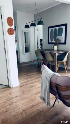 Imagem Vendo excelente apartamento com 3 dormitórios no Centro de Ubatuba.