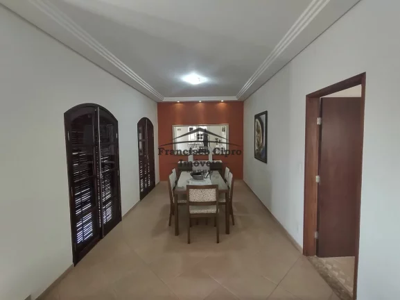 Imagem Casa à venda no bairro Jardim Esplanada - Guaratinguetá/SP