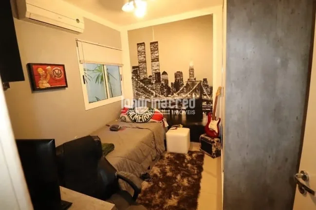 Imagem Casa à venda no Jardim Neman Sahyun em Londrina com 3 quartos, 1 suíte, 4 vagas de garagem, 140 m² de área útil , ótima oportunidade agora!
