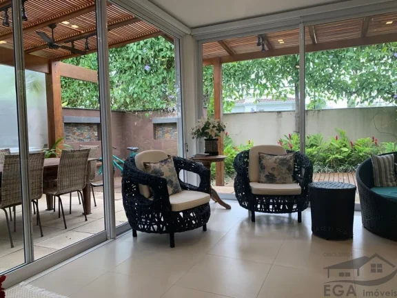 Imagem Casa Avenda Em Condominio de Alto Padrão